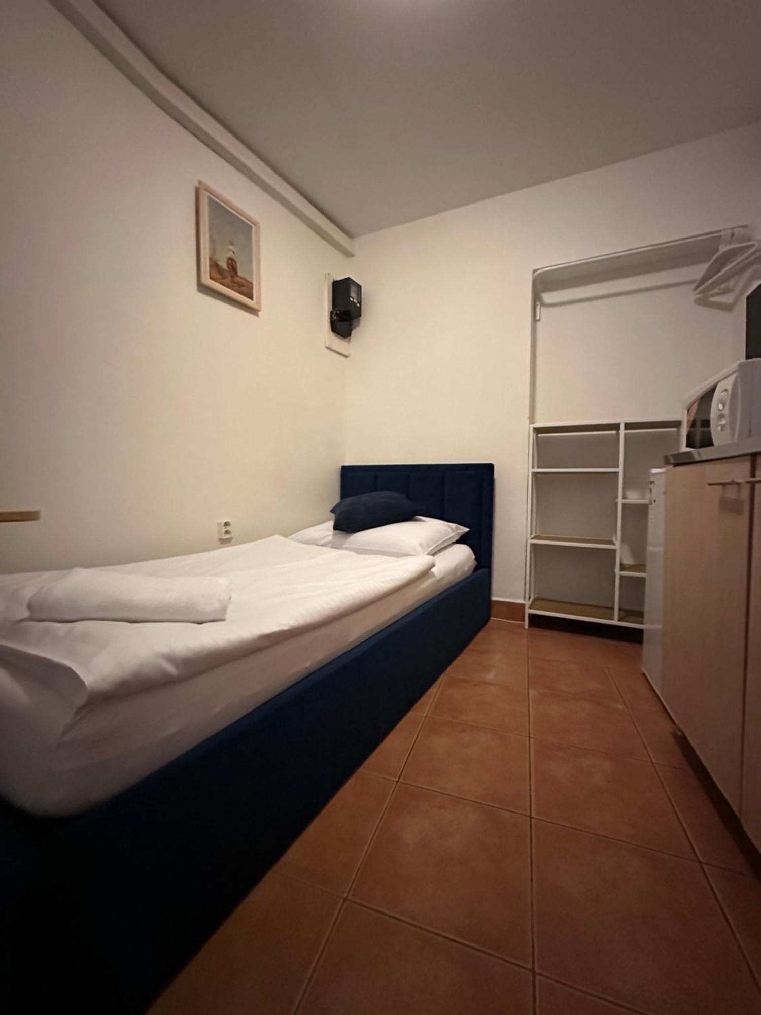 P4D Room Ческе-Будеёвице Экстерьер фото